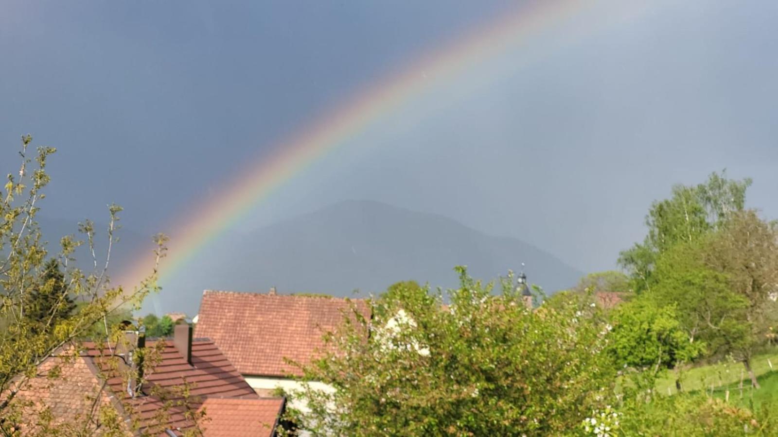 Appartement Douillet Avec Vue Sur Les Montagnes Fouchy Buitenkant foto